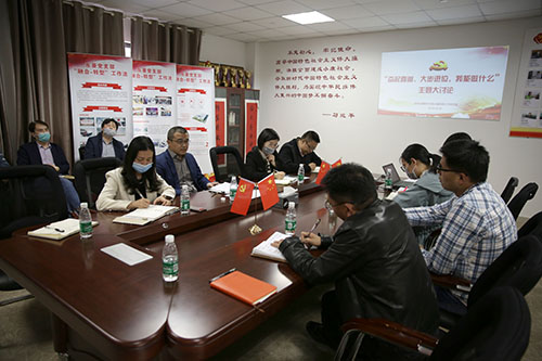CA888公司党支部开展”争取双胜利，，奋勇领先锋”主题党日活动