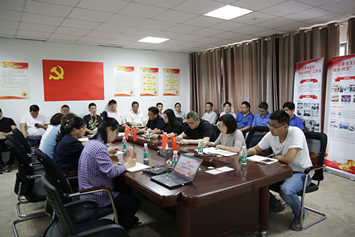 CA888公司党支部开展”垃圾分类，，，党员先行”主题党日活动暨支部换届选举大会