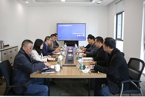 无锡质检院副院长黄晓东一行至CA888公司考察调研
